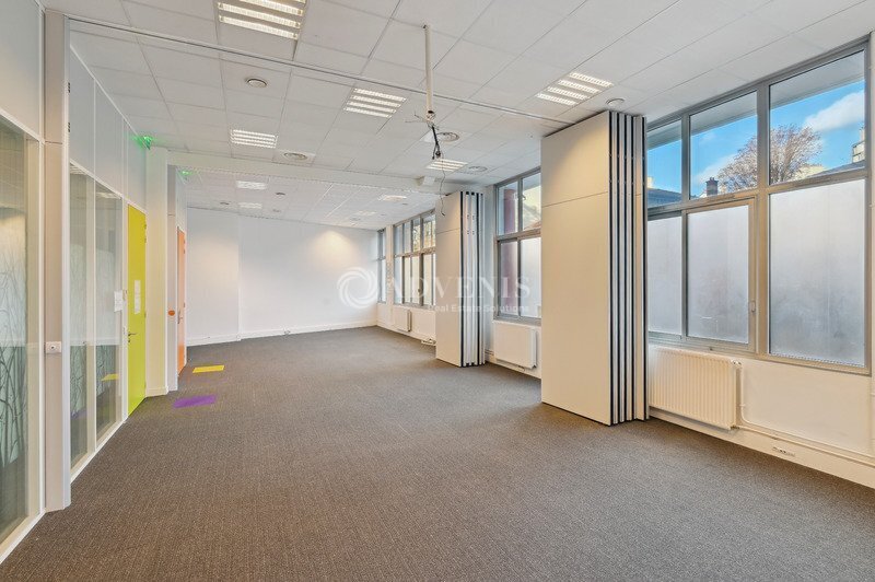 4450 Avenue Du Capitaine Glarner, Saint-Ouen-sur-Seine for lease - Interior Photo - Image 2 of 12