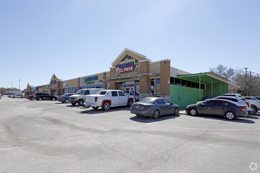 1500-1524 E Abram St, Arlington, TX à louer - Photo du bâtiment - Image 2 de 5