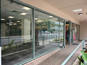 460 Ena Rd, Honolulu, HI for lease Building Photo- Image 1 of 2