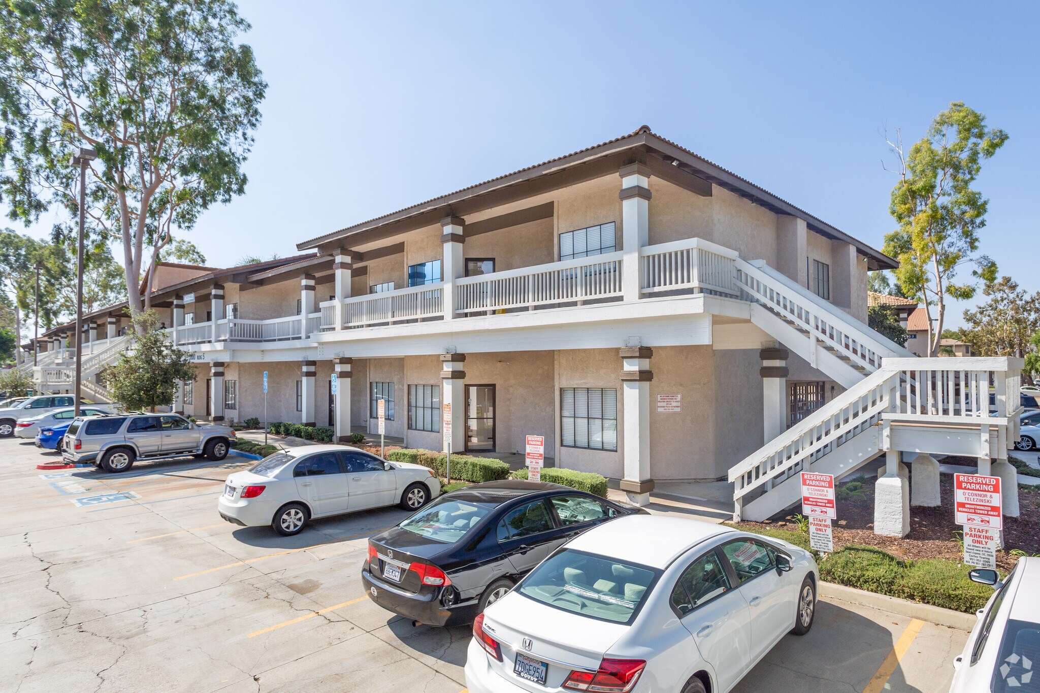 3600 Lime St, Riverside, CA à louer Photo principale- Image 1 de 18