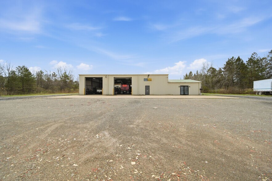 4849 W Lake Rd, Dunkirk, NY for sale - Building Photo - Image 3 of 47