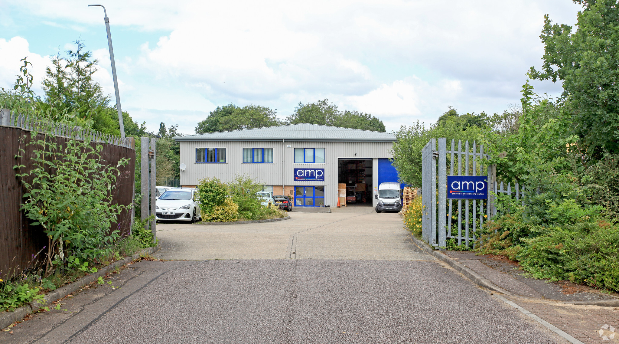 Brownfields, Welwyn Garden City for lease Primary Photo- Image 1 of 3