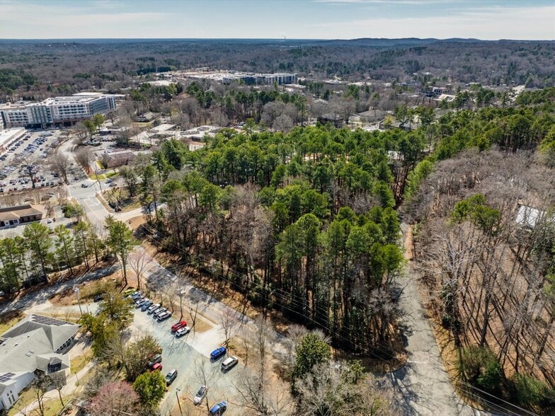 121 Elliott Rd, Chapel Hill, NC for sale - Building Photo - Image 3 of 6