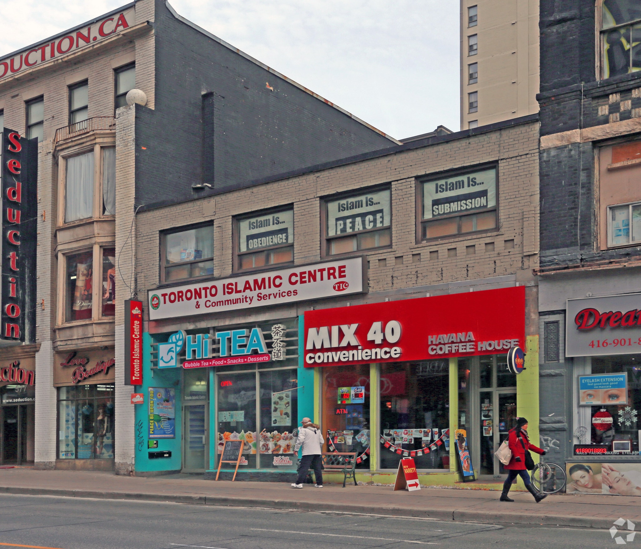 573-575 Yonge St, Toronto, ON for sale Primary Photo- Image 1 of 1