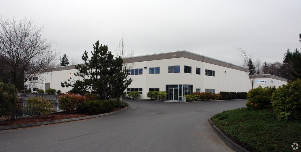 10315 Airport Rd, Everett, WA à louer - Photo principale - Image 1 de 2
