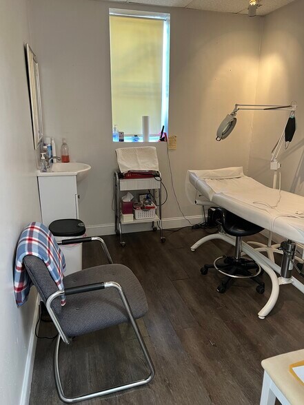 3652 Chamblee Dunwoody Rd, Chamblee, GA à louer - Photo du bâtiment - Image 3 de 27