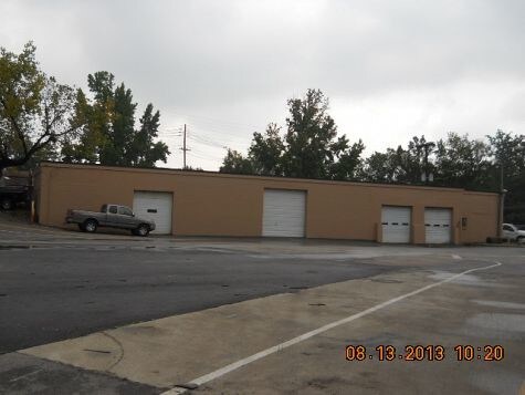 111-113 S Charlton St, Louisville, KY for lease Building Photo- Image 1 of 3