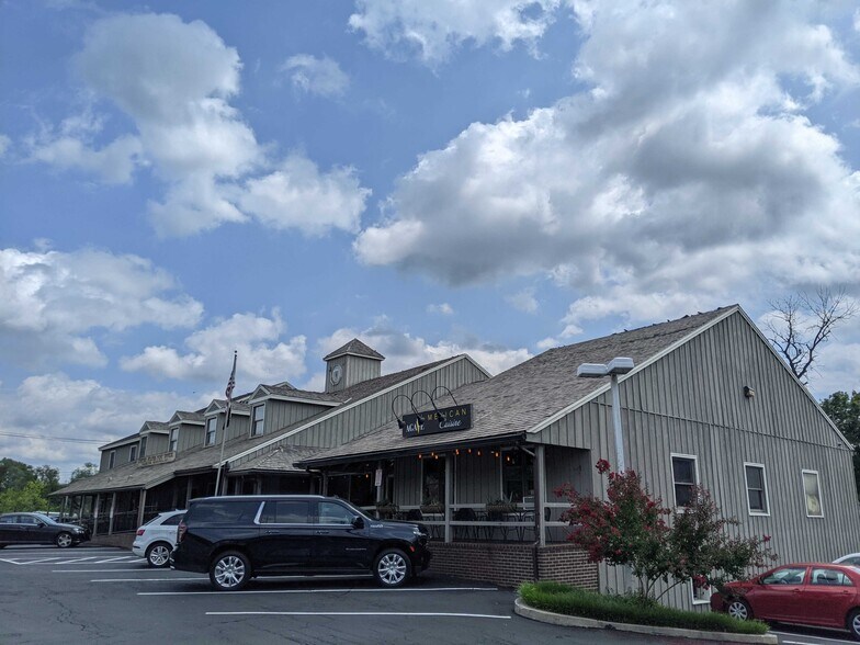 1620 Baltimore Pike, Chadds Ford, PA à louer - Photo du bâtiment - Image 3 de 5