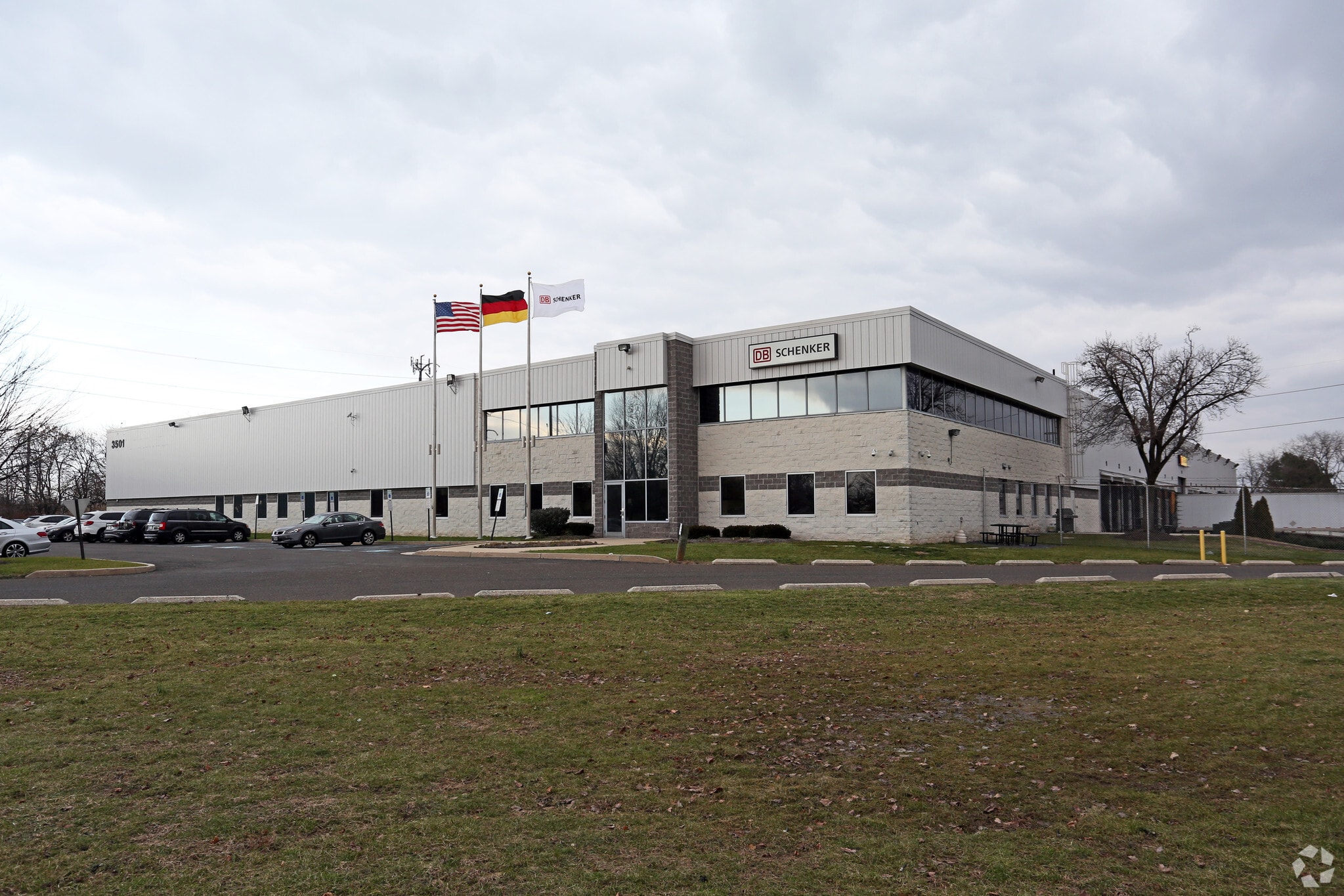 3501 Island Ave, Philadelphia, PA for lease Primary Photo- Image 1 of 18