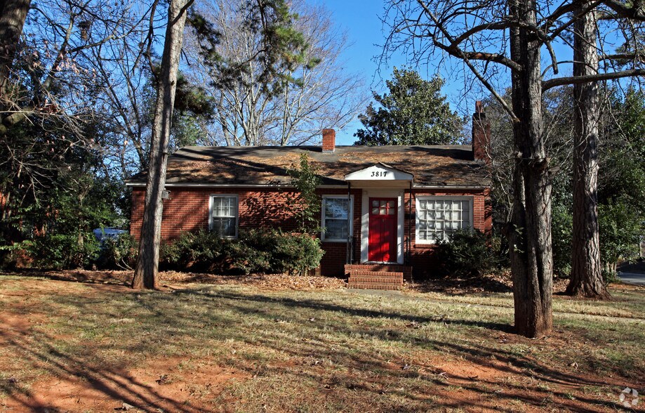 3817 Miriam Dr, Charlotte, NC à vendre - Photo du bâtiment - Image 1 de 3