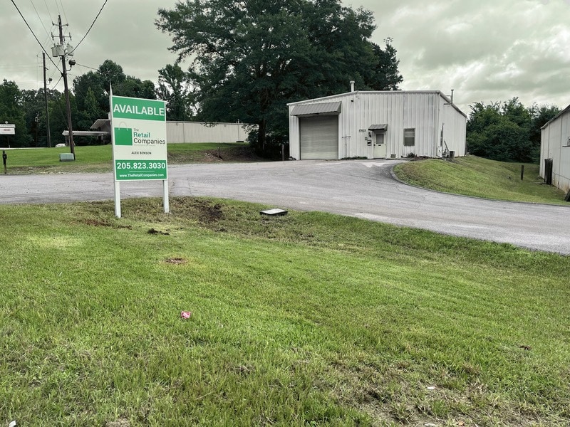 6259 Service Rd, Birmingham, AL for lease Primary Photo- Image 1 of 10