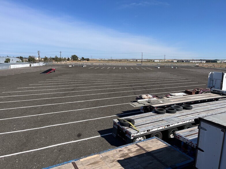 Lewis -1, Pasco, WA à vendre - Photo du bâtiment - Image 3 de 14