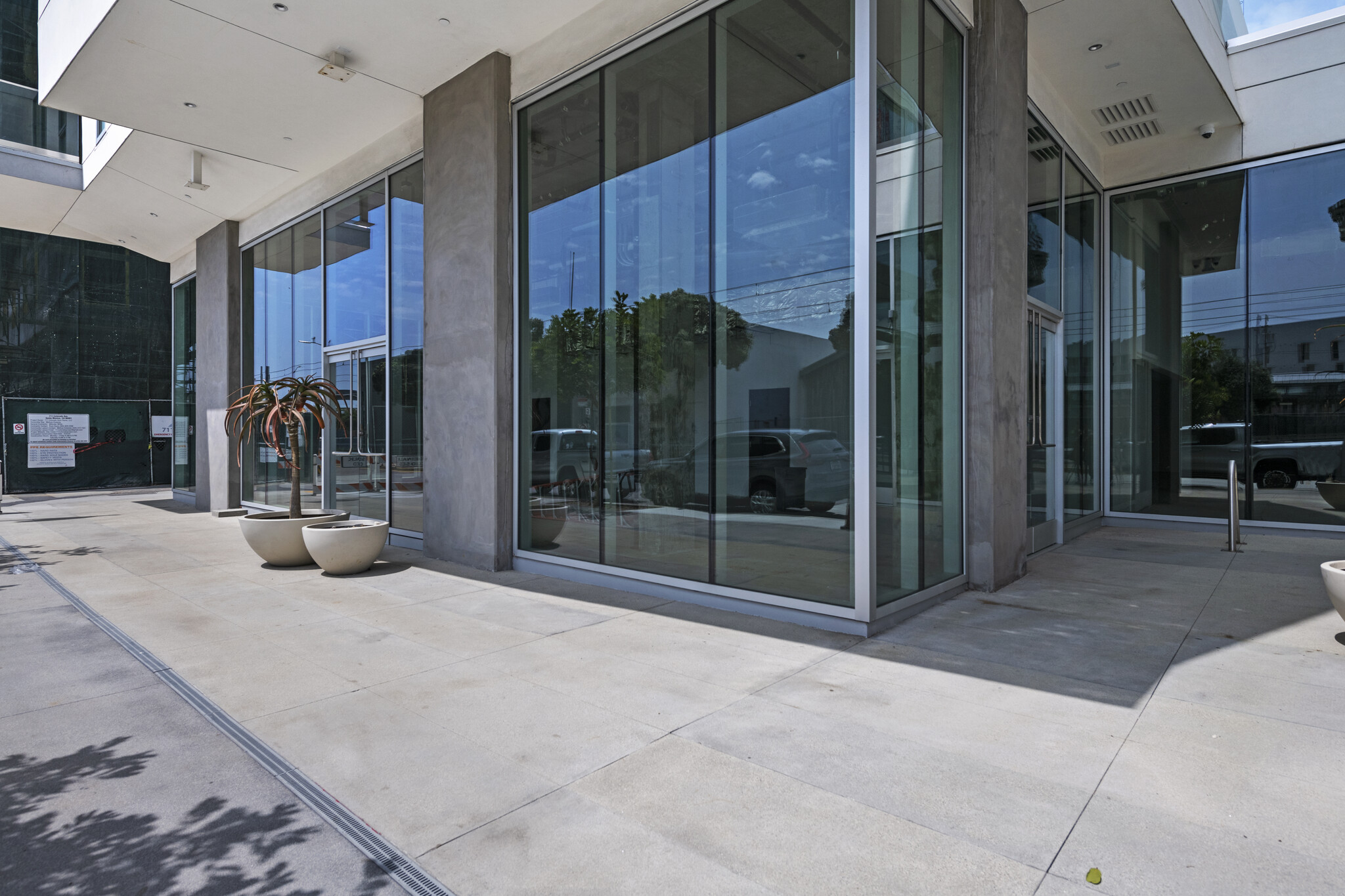 1550 Lincoln Blvd, Santa Monica, CA for lease Building Photo- Image 1 of 1