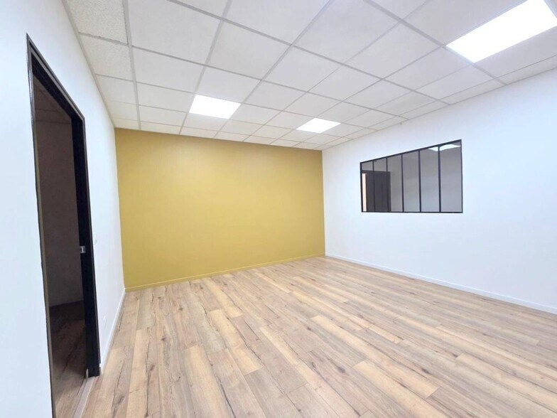 Bureau dans Argenteuil à louer - Photo intérieure - Image 3 de 21