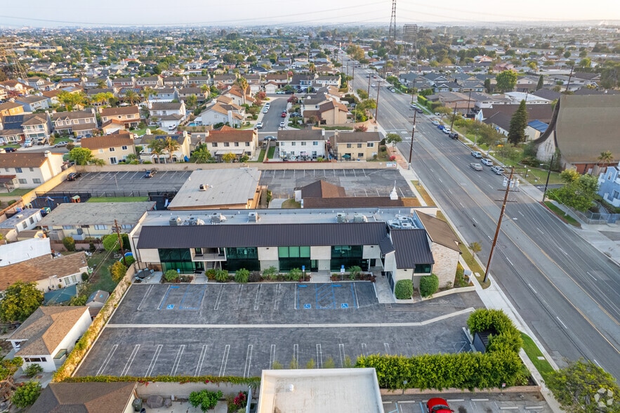 18093 Prairie Ave, Torrance, CA for sale - Aerial - Image 3 of 26