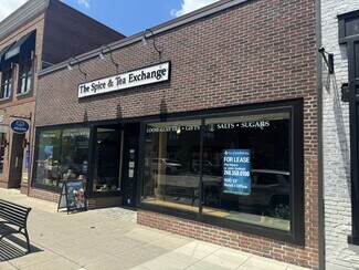 Plus de détails pour 17037 Kercheval Ave, Grosse Pointe, MI - Commerce de détail à louer