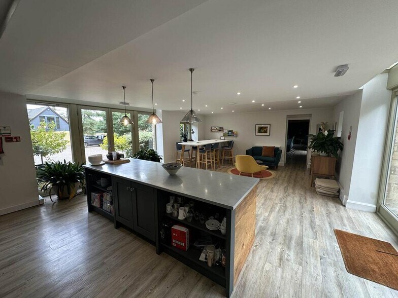 Oxford Rd, Chipping Norton for lease - Building Photo - Image 3 of 8