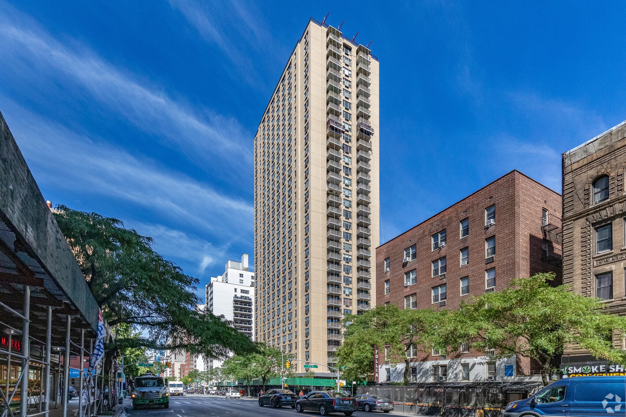 187-203 Third Ave, New York, NY à louer Photo principale- Image 1 de 5