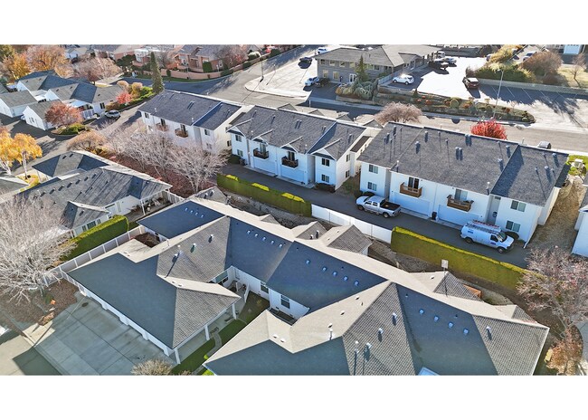 More details for 3700 Carriage Park Ln, Yakima, WA - Multifamily for Sale