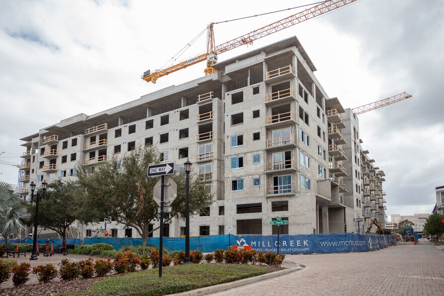 1150 Hank Ballard Street, Tampa, FL à louer - Photo du bâtiment - Image 1 de 5