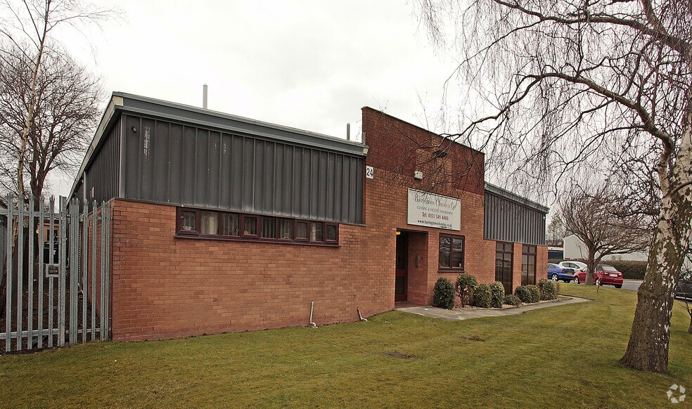Caddick Rd, Prescot à vendre - Photo du bâtiment - Image 2 de 2