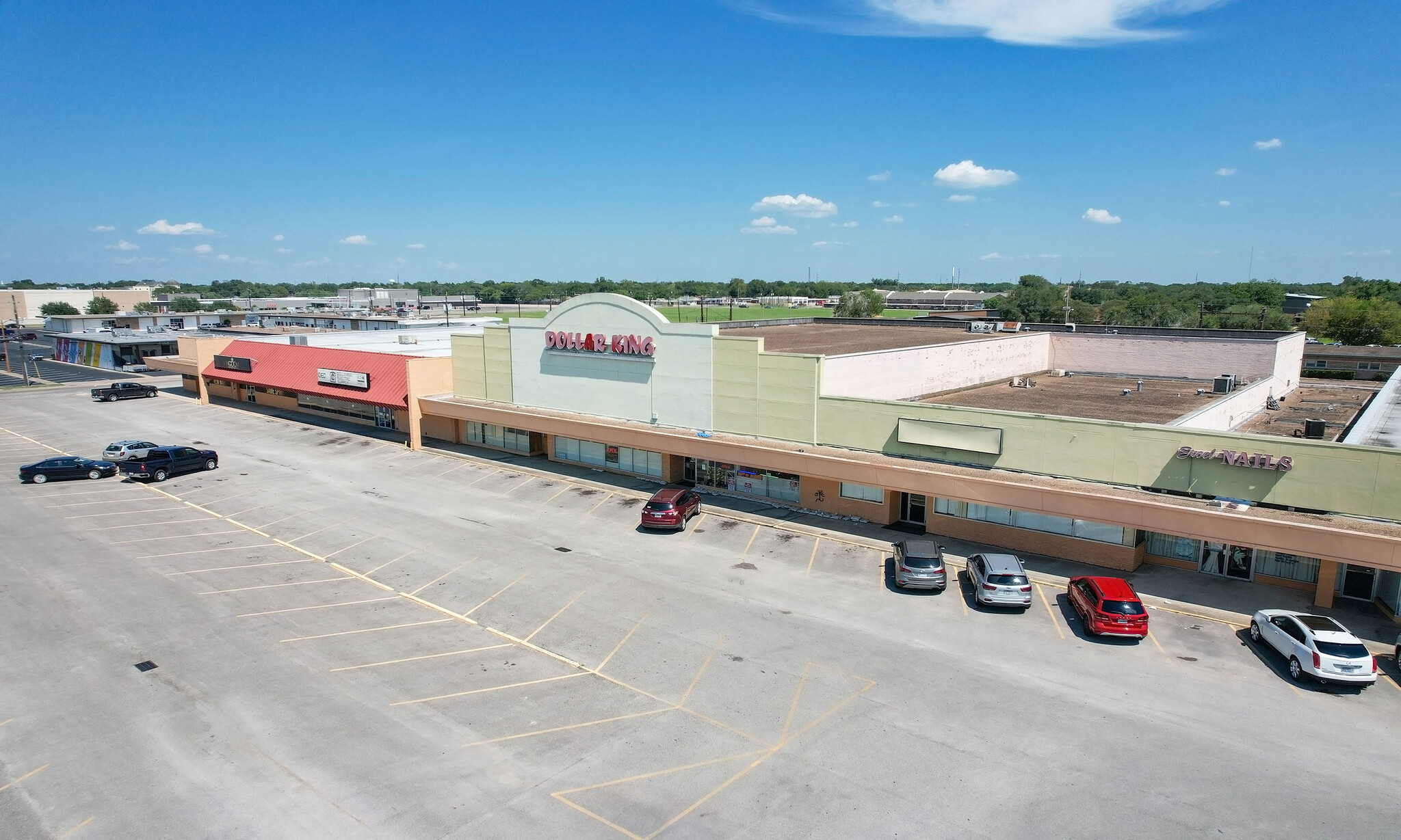 2500-2704 N Laurent St, Victoria, TX for lease Building Photo- Image 1 of 9