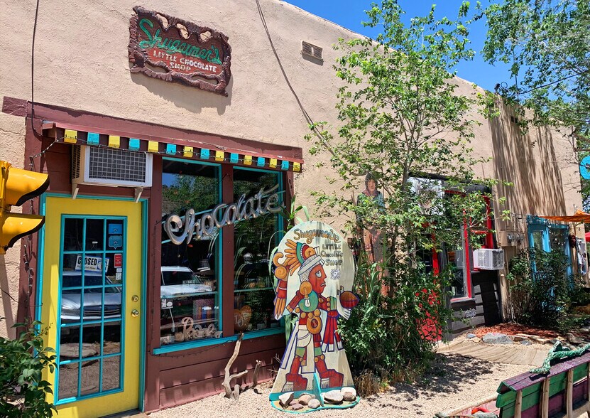 2842 State Highway 14 N, Cerrillos, NM à vendre - Photo du bâtiment - Image 2 de 18