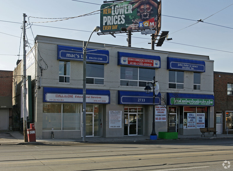 2731-2733 Lake Shore Blvd W, Toronto, ON for lease - Building Photo - Image 3 of 3