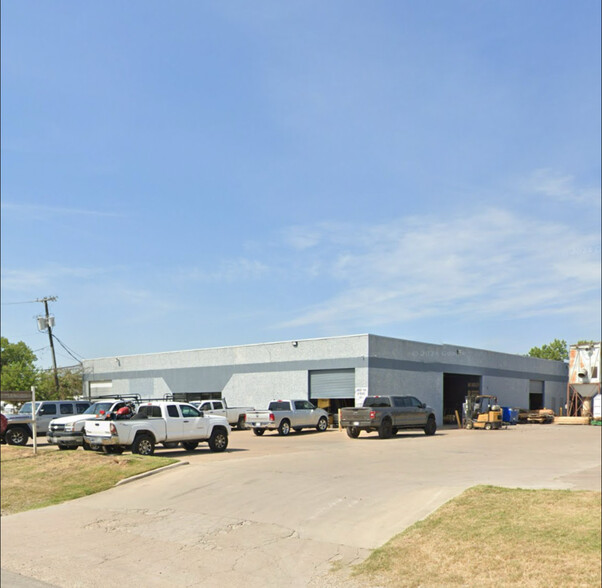 10551 Goodnight Ln, Dallas, TX for lease - Building Photo - Image 1 of 10