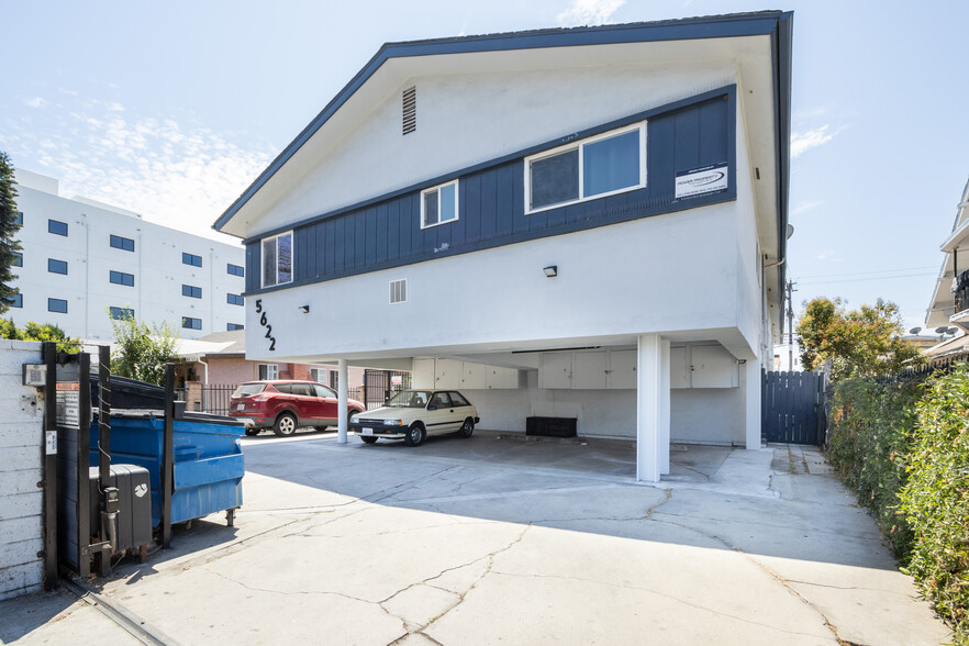 5622 La Mirada Ave, Los Angeles, CA à vendre - Photo du bâtiment - Image 2 de 18