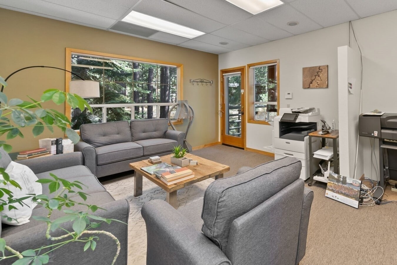 12010 Donner Pass Rd, Truckee, CA 96161 - Unit B-2 -  - Interior Photo - Image 2 of 14