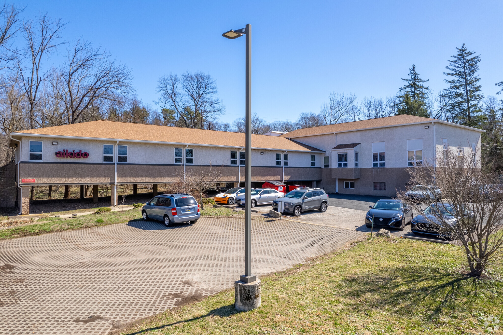 321 Morris Rd, Fort Washington, PA à louer Photo principale- Image 1 de 6