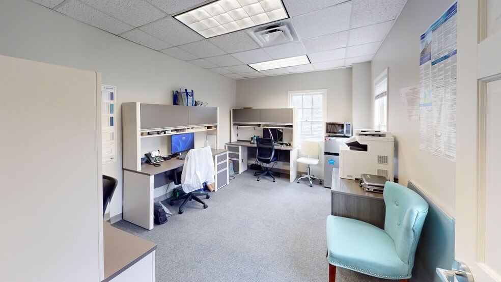 875 Greenland Rd, Portsmouth, NH à louer - Photo du bâtiment - Image 3 de 3