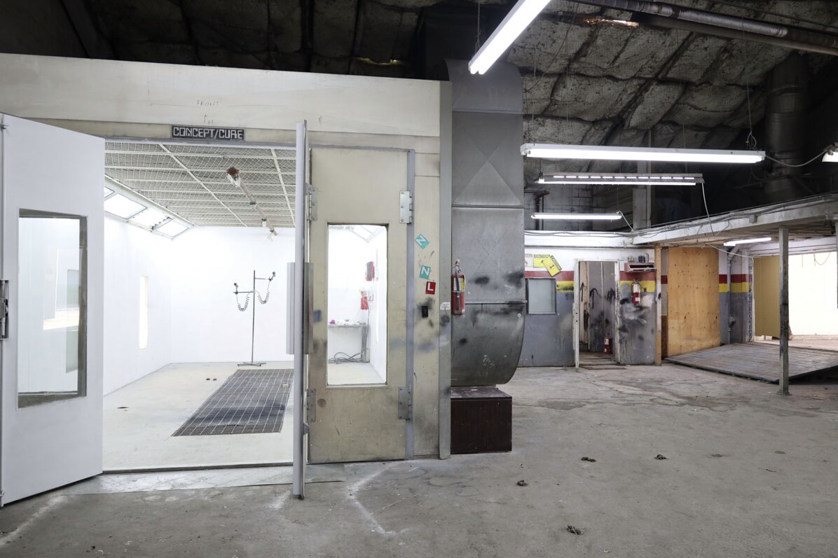 6861 Hastings St, Burnaby, BC à vendre Photo du bâtiment- Image 1 de 1