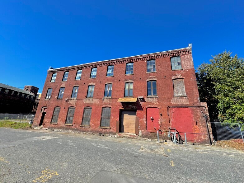 133 Gold St, Worcester, MA for sale - Building Photo - Image 1 of 1