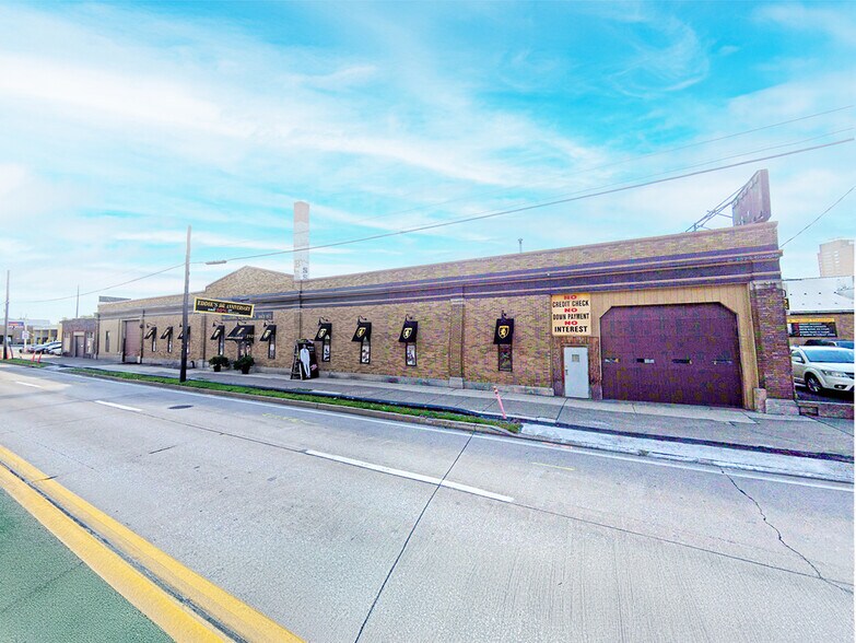 206 S Cameron St, Harrisburg, PA à louer - Photo du bâtiment - Image 2 de 8