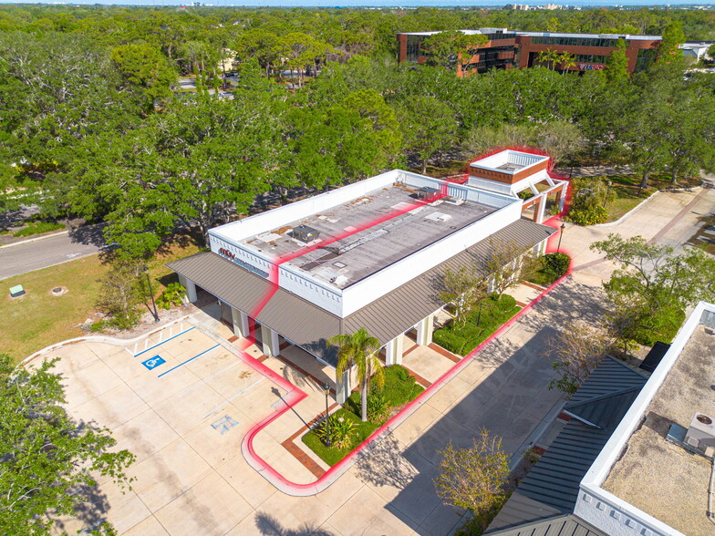 5501-5555 Roosevelt Blvd, Clearwater, FL à louer - Photo du bâtiment - Image 2 de 16