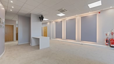 2-14 Longstone St, Lisburn for lease Interior Photo- Image 2 of 4