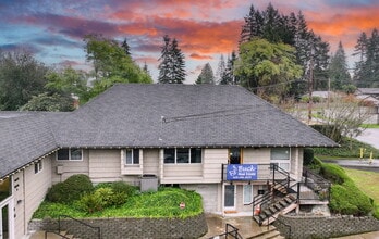 9623 32nd St SE, Lake Stevens, WA for lease Interior Photo- Image 1 of 8