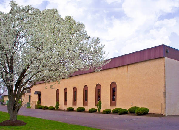 1957 Pioneer Rd, Huntingdon Valley, PA for sale - Building Photo - Image 1 of 1