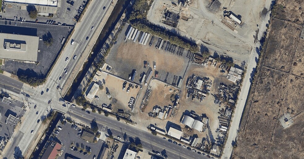 201 Longden Ave, Baldwin Park, CA à louer - Photo du bâtiment - Image 2 de 2