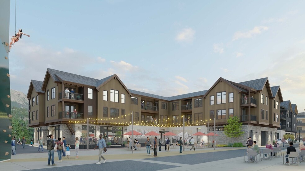 465 Blue River Pky, Silverthorne, CO à vendre - Photo du bâtiment - Image 3 de 15