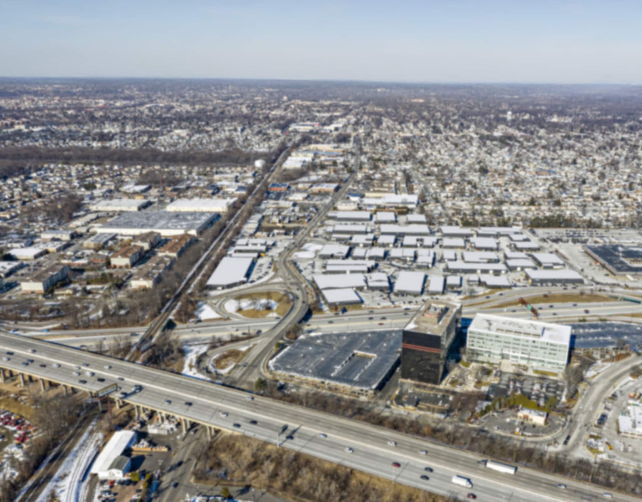 280 N Midland Ave, Saddle Brook, NJ à louer Photo du bâtiment- Image 1 de 7