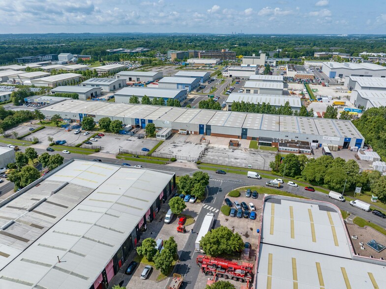 Risley Rd, Warrington à louer - Photo du bâtiment - Image 2 de 18