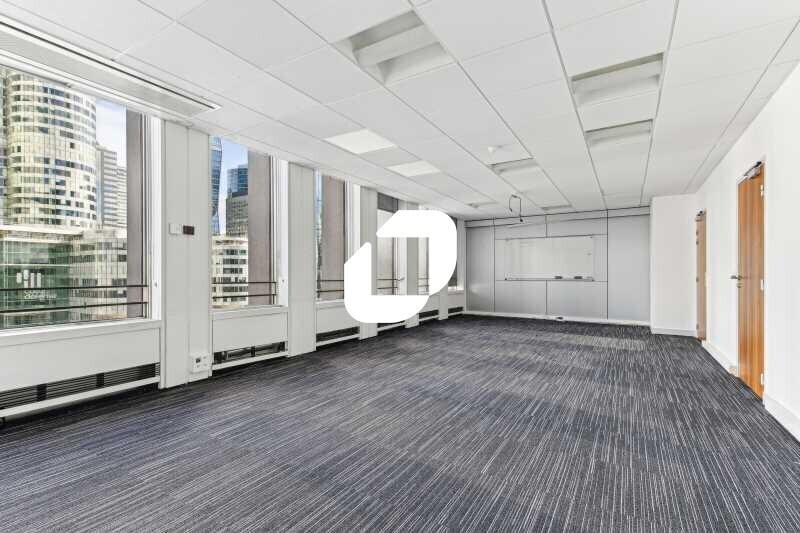 1-9 Place De La Pyramide, Puteaux for lease - Interior Photo - Image 3 of 6