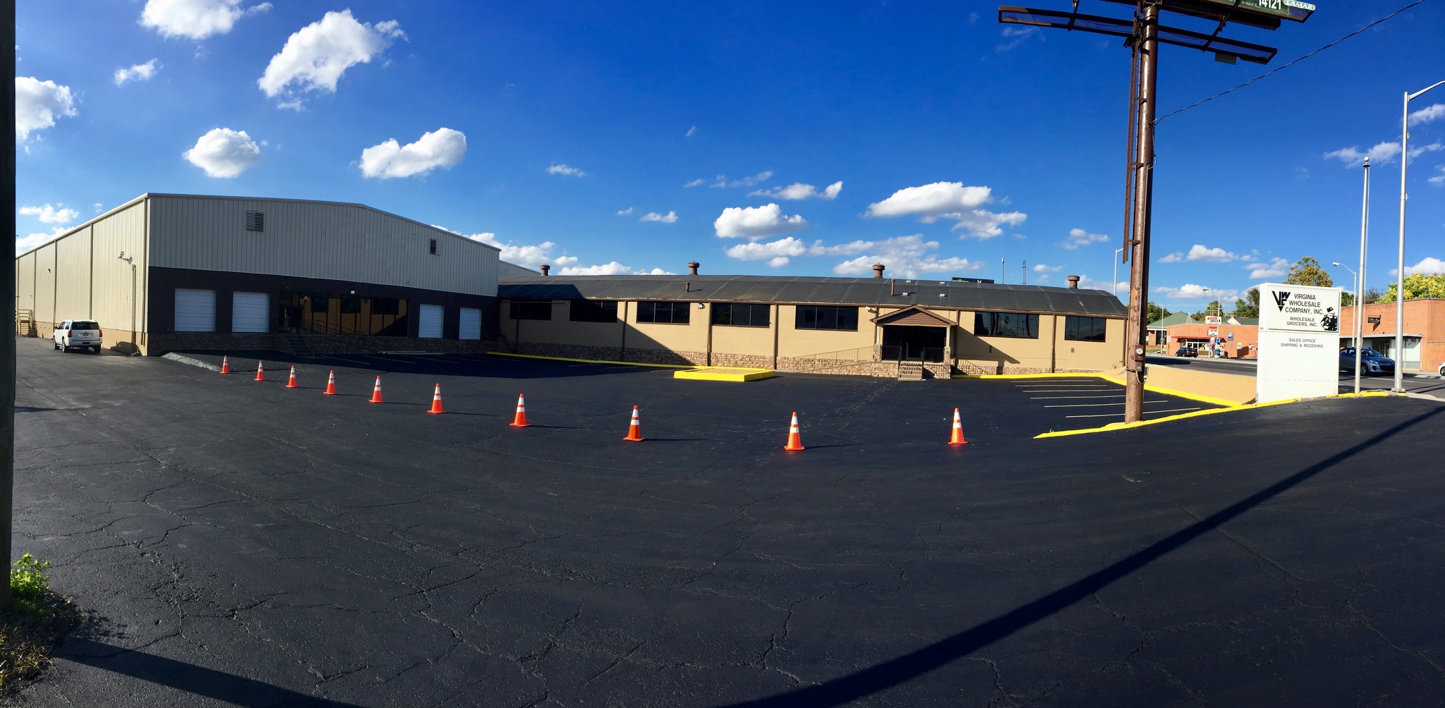 250 Commonwealth Ave, Bristol, VA for lease Primary Photo- Image 1 of 32