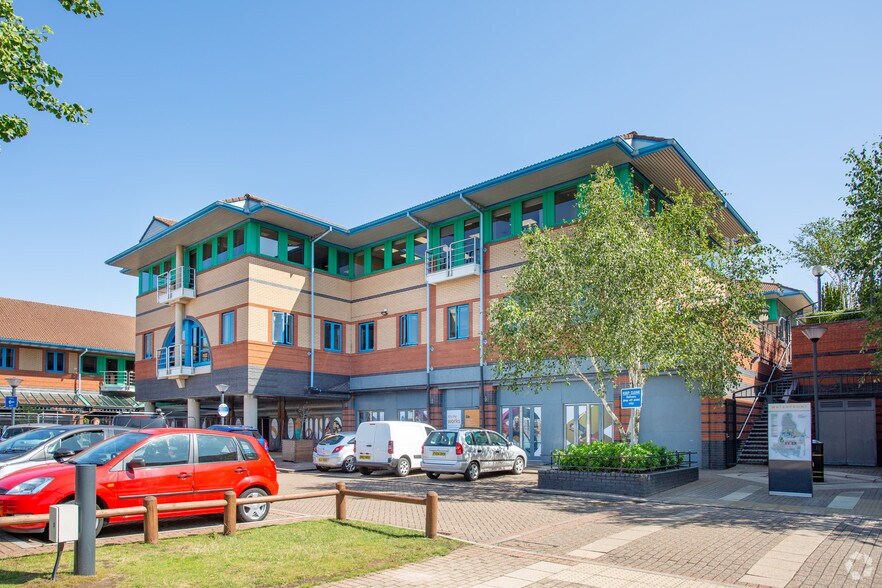 Waterfront E, Brierley Hill à vendre - Photo du bâtiment - Image 3 de 10