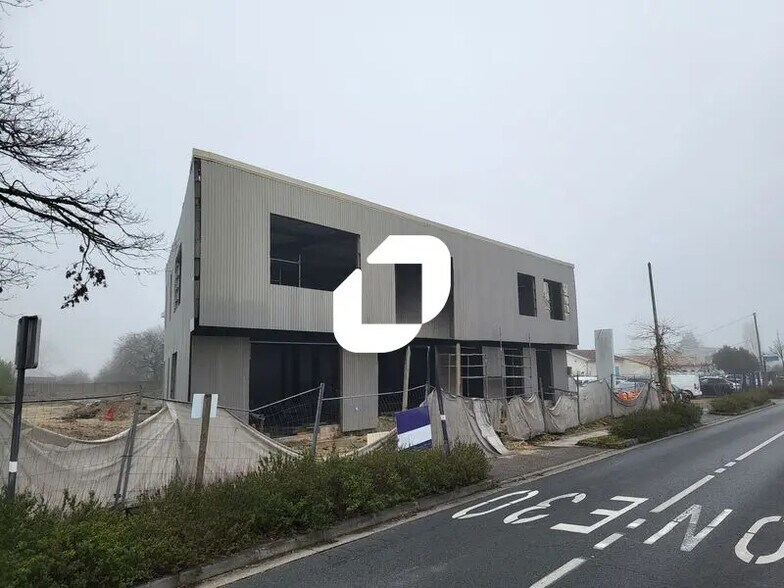 Flex in Mérignac for lease - Building Photo - Image 3 of 9