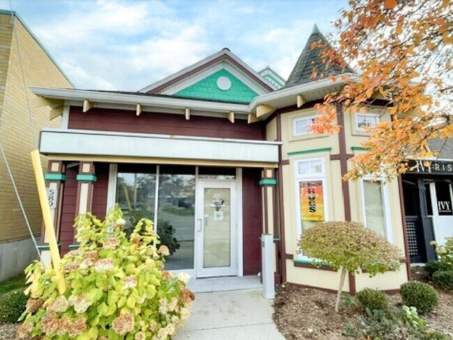 Plus de détails pour 583-589 Oxford St E, London, ON - Commerce de détail à louer