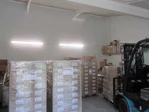 Curtains Hl, Hadlow Down for lease Interior Photo- Image 2 of 2